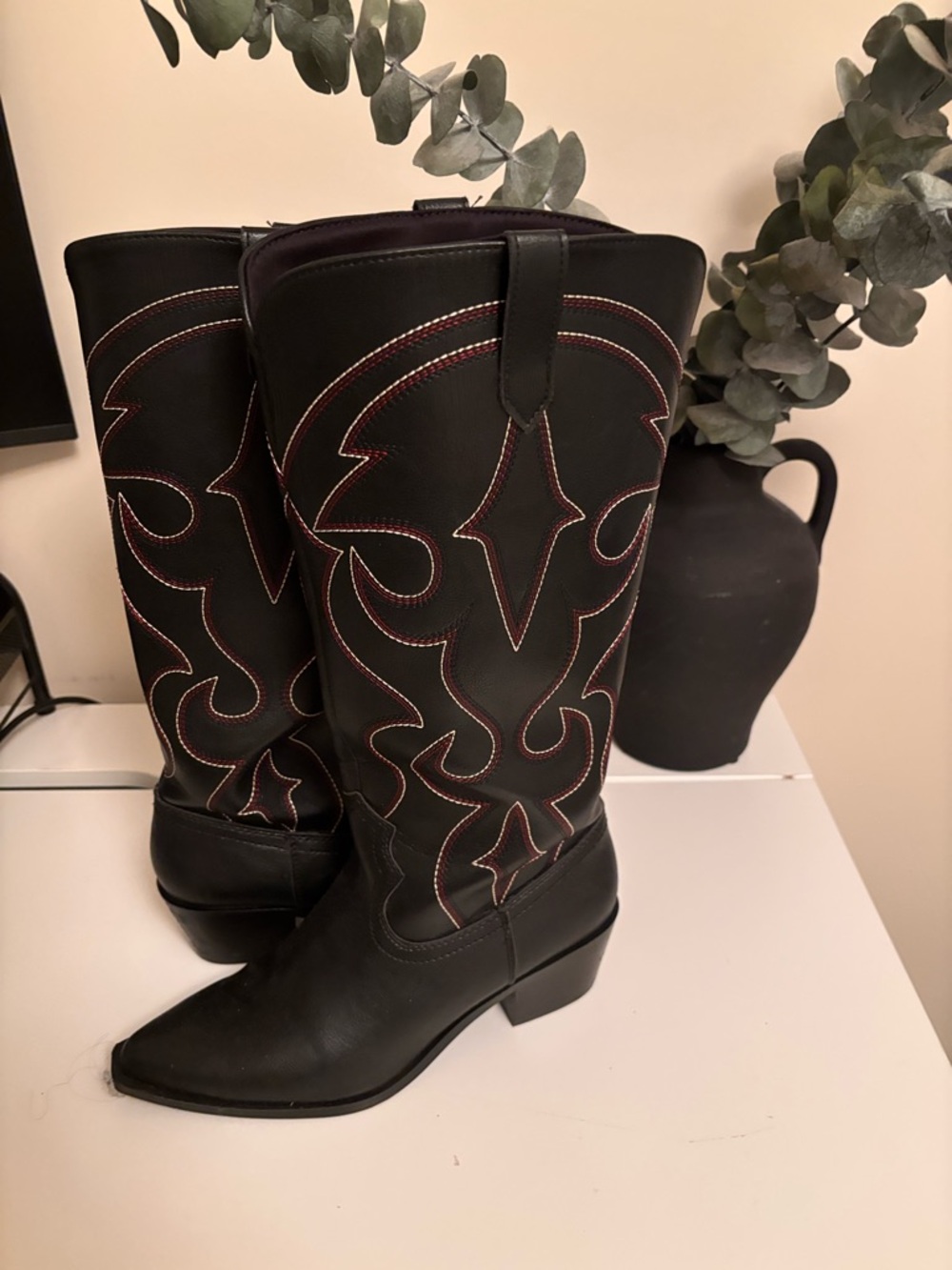 ASOS Black cowboy boots - Western Knee-High Boots with red and white Stitching